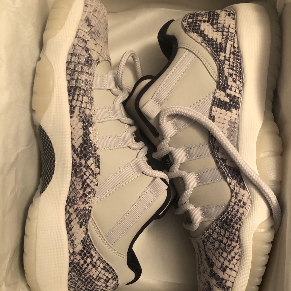 White snake skin 11s